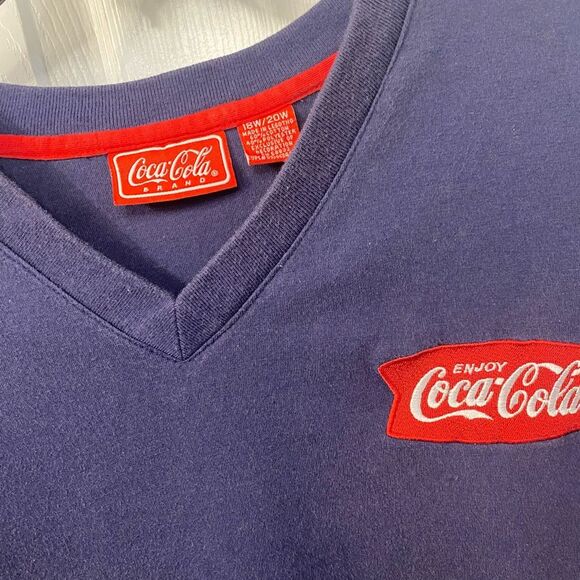 Coca Cola Navy V Neck Embroidered Logo Short Sleeve T-Shirt - 18/20W - Picture 2 of 6